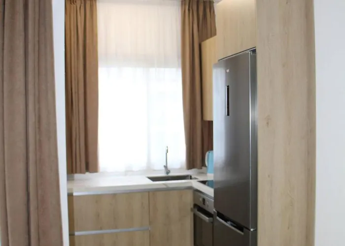 Azure Iris By Adriatic Living Appartement Golem (Tirana)